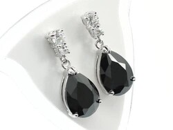 18 KT.-S FEHÉR ARANNYAL GALVANIZÁLT SWAROVSKI KRISTÁLY MEDÁLOS RÓDIUMOS FÜLBEVALÓ