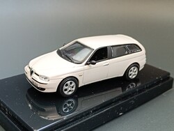 Alfa Romeo 156 modellautó