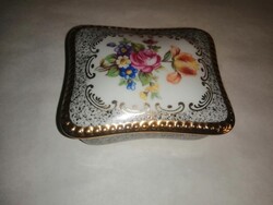Martinroda porcelán Friedrich Eger & Co , PM porcelán aranyozott ékszertartó (16/K)