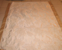 Gyönyörű ágyterítő terítő