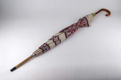 1X212 Régi bambusz nyelű esernyő