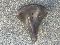 Bicikli nyereg jó állapotban