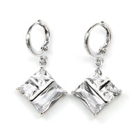 18 KT.-S FEHÉR ARANNYAL GALVANIZÁLT SWAROVSKI KRISTÁLY MEDÁLOS RÓDIUMOS FÜLBEVALÓ