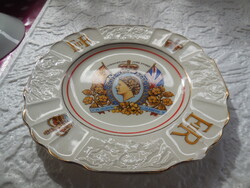 II.  ERZSÉBET  koronázási emléktányér 1953  . sorszámozott , aranyszegélyes , 16,7 cm