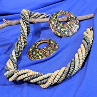 Afrikai kézzel  készített törzsi nyakék és fülbevaló