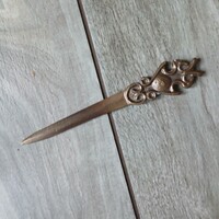 Csodás antik réz levélbontó kés (15x2,8 cm)