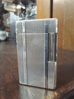 Egyedi Francia S.T. Dupont Ezüstözött Szinű Működő Öngyújtó.