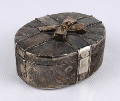 1X254 Régi masnis, ezüstözött fém bonbonier 10.5 x 8 x 5.7 cm