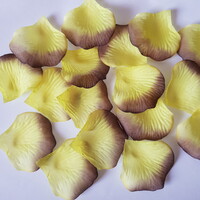 100db-os textil virágszirom, rózsaszirom, szirom csomagok SÁRGA-BARNA színben