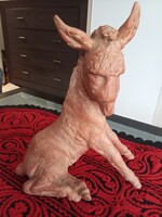 Antal Károly / 1909-1994/ szobrász művész terrakotta alkotása : Csacsi