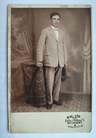 Kalmár Foto-Műterem, Pesterzsébet, Kossuth-tér 5.”