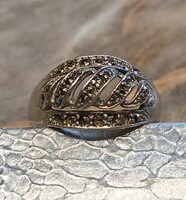 Markazitköves kosaras elegáns ezüstgyűrű  18mm