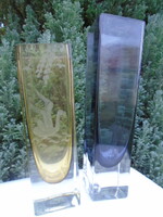 2 db Sommerso jellegű skandináv üvegváza minimális sérüléssel mindkettő