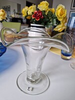 Leonardo váza tölcséres virág alakú, felül 18,5x18,5cm, talpa 12cm átmérőjű, magassága 19cm hibátlan