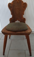 Faragott tölgyfa szék