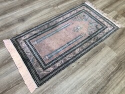 KASHMIR - Indiai kézi csomózású selyem PERZSA ima szőnyeg, 54 x 110 cm