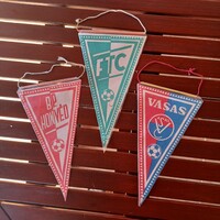 Asztali futball klub zászlók,  foci szurkolói relikviák- VASAS, BP. HONVÉD, FTC-  retro időszakból