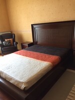 Mediterrán stílusú háloszoba eladó, Franciaágy+ 2 db éjjeliszekrány+Fotel