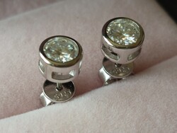Moissanit gyémánt  0.5 ct 925 ezüst fülbevaló