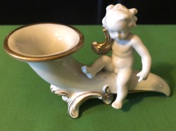PORCELÁN BŐSÉGSZARÚ, KICSI VÁZA,PUTTÓVAL,ARANYOZOTT SZEGÉLLYEL