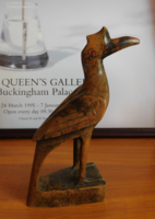 Egzotikus fából faragott madár - szarvas kaffervarjú - 21 cm