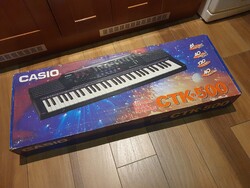 Retro újszerű  casio CTK-500  szintetizátor egy egész zenekar van benne orgona pianinó
