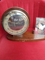 Óragyár Desk Clock