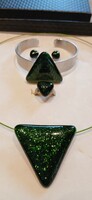 Csillogó smaragdzöld dichroic üveg medál-karkötő-fülbevaló-gyűrű szett ÚJ