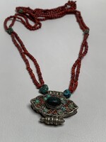 Gyönyörű antik Tibeti imadoboz/lánc korallokkal és türkiz kövekkel