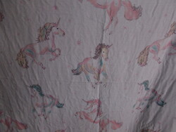 Unikornis  ágyneműhuzat  194x127 cm