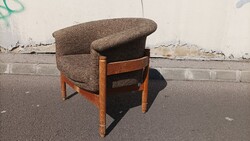 Mid century patkó fotel