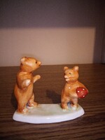 Bodrogkeresztúri kerámia labdázó macik, medvék. 10,5 cm. Hibátlan.