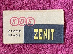 KDS ZENIT Razor Blade márkájú,retró borotvapenge,zsilett. Eredeti csomagolásban,fellelt állapotban.