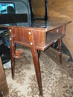 Retro, mid century fa TV asztal