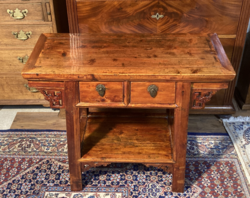 Kinai kétfiókos konzol/ oltárasztal