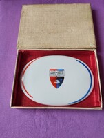 MÁV. Hollóházi porcelán. Porcelán plaket. MÁV Szolnok