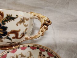 Antik, Zsolnay családi pecsétes, teás csésze, perzsa dekorral.