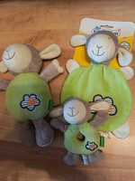 Szundikendő játékokkal 453. (Babydream - bárányos)  - Nappy with tos 453. (Babydream)