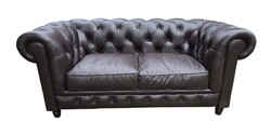 Chesterfield  mélybarna színű bőr kanapé B308