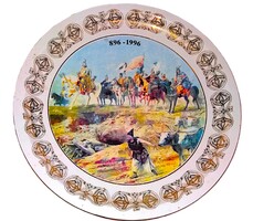 Gyönyörű ZSOLNAY PORCELÁN - ÓPUSZTASZER - FESZTY KÖRKÉP - ÁRPÁD BEVONULÁSA  milleneumi tál  30 cm