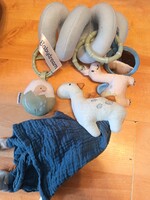 Szundikendő játékokkal 468. (Babydream - Dínós - sárkányos) - Nappy with tos 468. (Babydream)