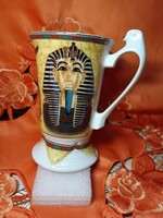 Fathi Mahmoud egyiptomi porcelán  csésze,  bögre,  Tutanhamon képével