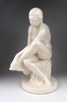 1X161 Kisfaludi Strobl Zsigmond törölköző nő kerámia szobor 32.5 cm