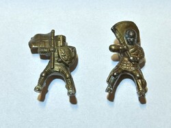 Kinder bronz középkori lovag 1995 lovas katona fém figura együtt - 36mm