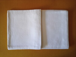 Csodaszép virágmintás fehér damaszt nagypárna huzat 2