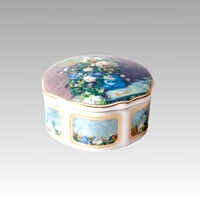 Goebel Artis Orbis porcelán dobozka Renoir virágcsendéletével