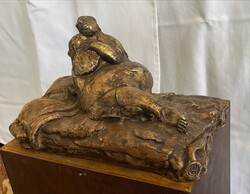 Szilágyi (Schaffer) Bernadett (1951-): Lusta Madonna, festett terrakottaszobor 30x20x16cm
