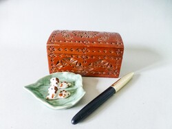 Retro apróságok,porcelán,fadoboz,tintatoll