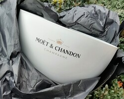 MOËT & CHANDON pezsgőhűtő veder – Limitált kiadás „Great Bubble” modell az Ice Impérial sorozatból