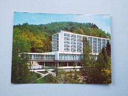 Képeslap (51) - Csehszlovákia (Csehország) - Karlovy Vary - Sanssouci Szanatórium 1970-es évek